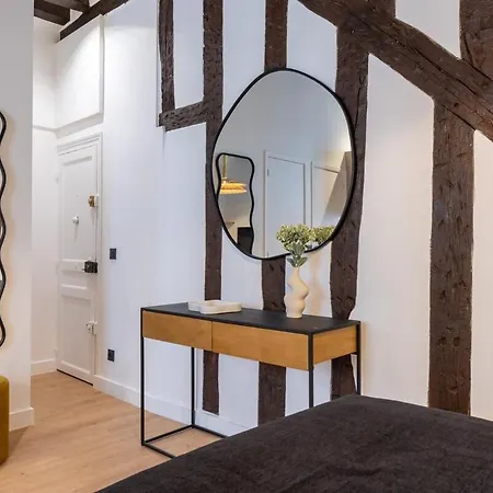 Parisian Luxury Living Rue Dauphine Saint-germain-des-pres Apartment *